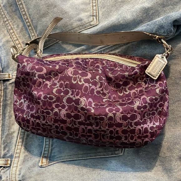 Small Purple authentic Coach Purse - Picture 2 of 6